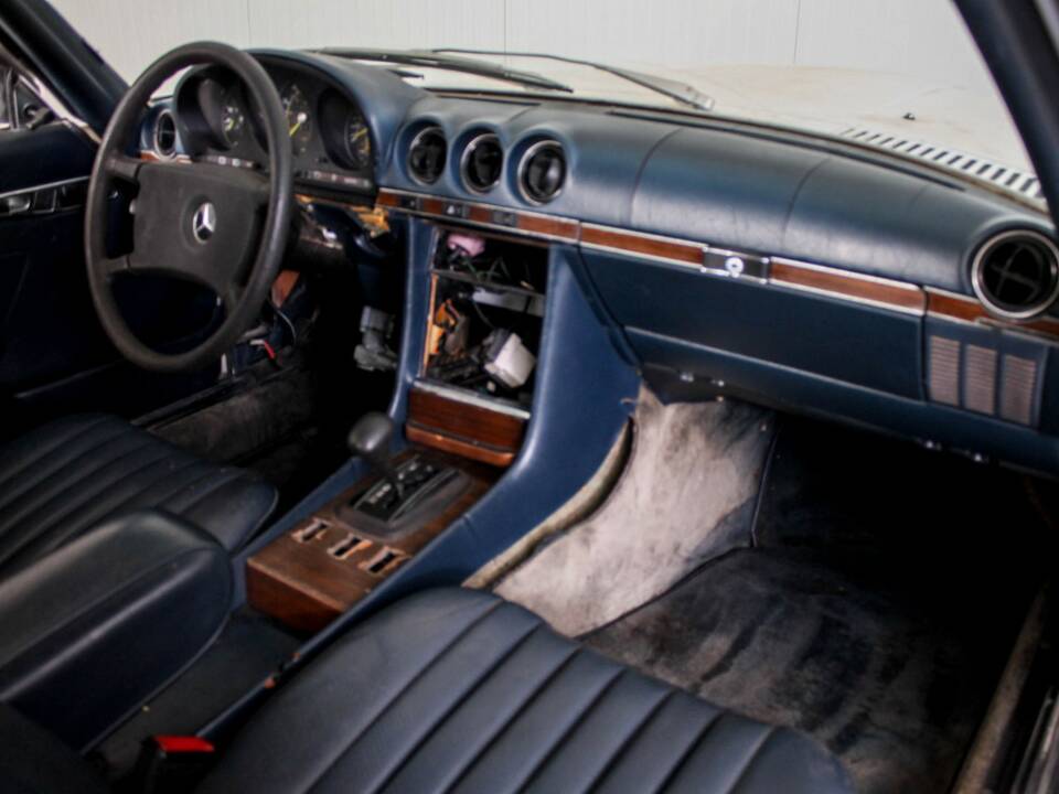 Bild 16/43 von Mercedes-Benz 380 SL (1982)
