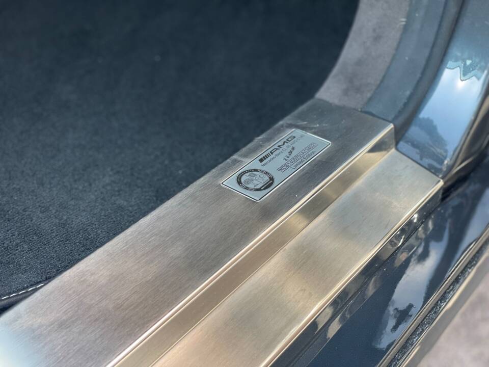 Bild 40/75 von Mercedes-Benz 500 SEC AMG (1993)