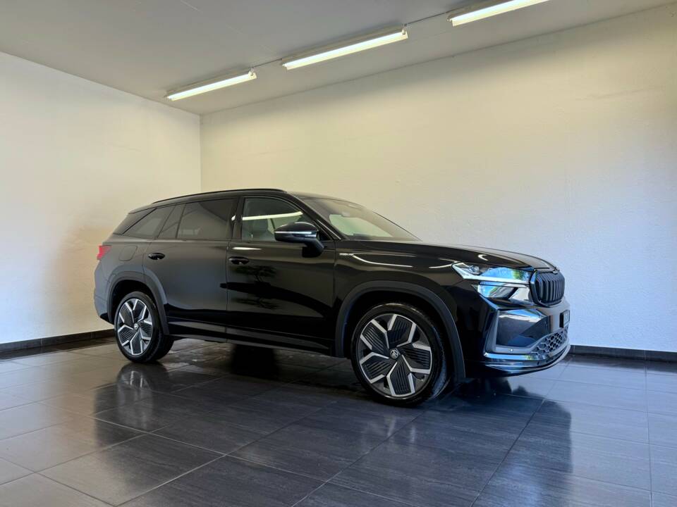Image 1/33 de Skoda Kodiaq 2.0 TDI 4x4 (2024)