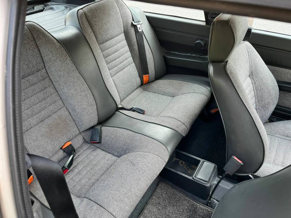 Bild 17/26 von Alfa Romeo Alfasud 1.3 Sprint (1987)