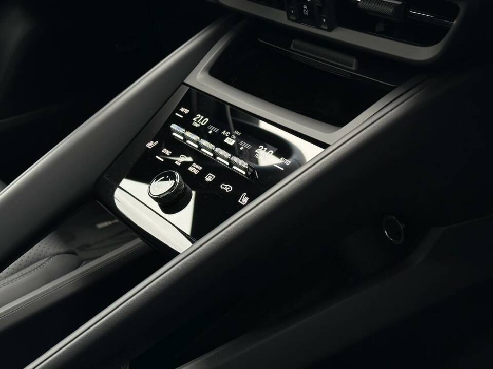 Afbeelding 10/13 van Porsche Macan Turbo (2024)