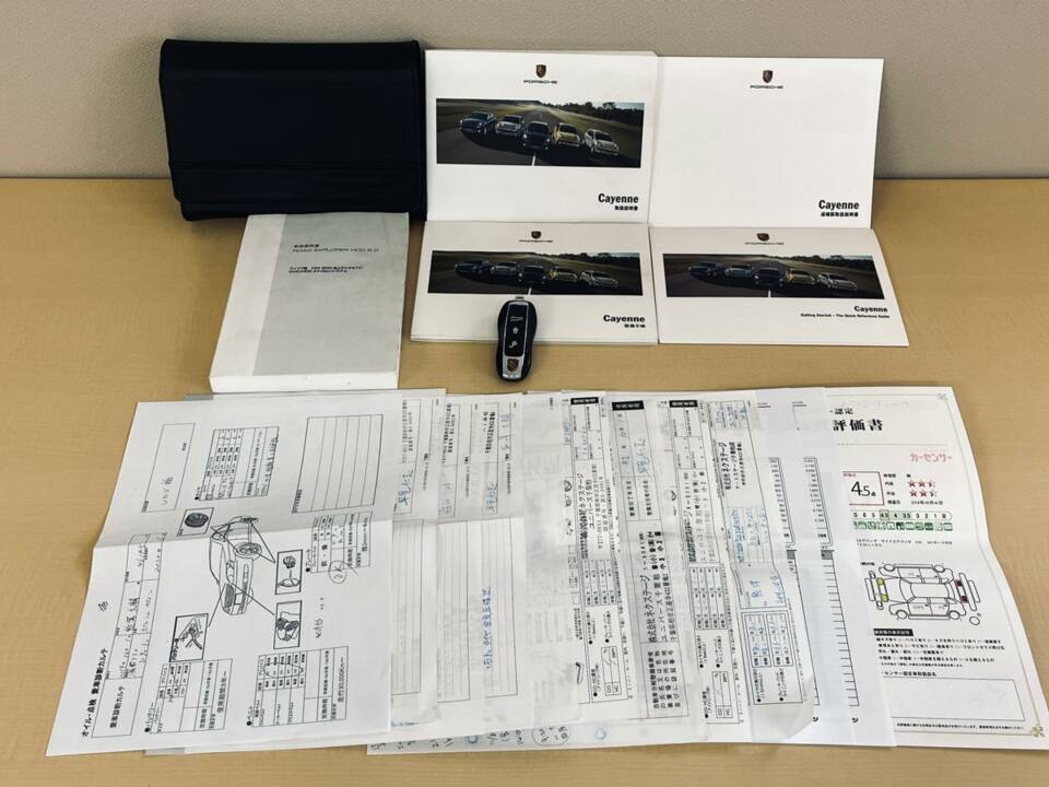 Bild 61/61 von Porsche Cayenne S (2010)
