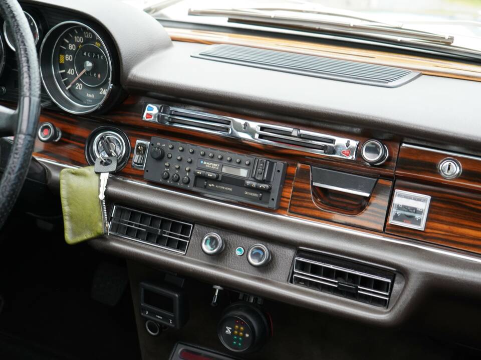 Afbeelding 55/89 van Mercedes-Benz 300 SEL 6.3 (1972)
