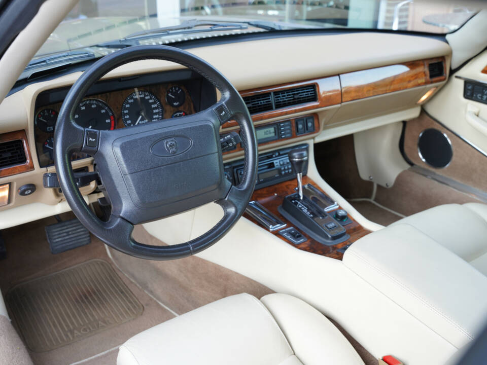 Afbeelding 3/50 van Jaguar XJS 4.0 (1995)