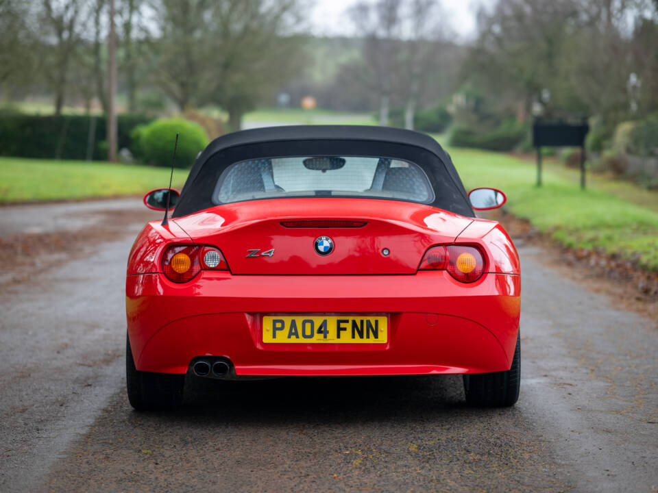 Image 17/18 of BMW Z4 2.2i (2004)