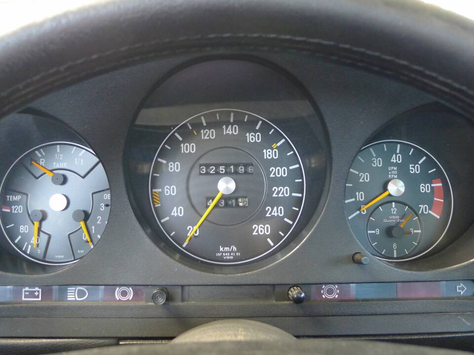 Image 36/37 of Mercedes-Benz 450 SLC 5,0 (1979)