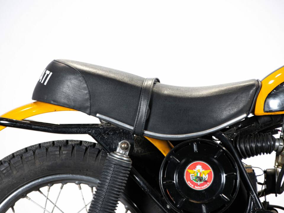 Bild 27/50 von Ducati 250 Scrambler (1971)