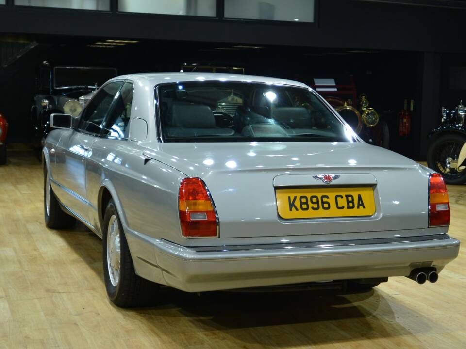 Image 13/50 of Bentley Continental R (1992)