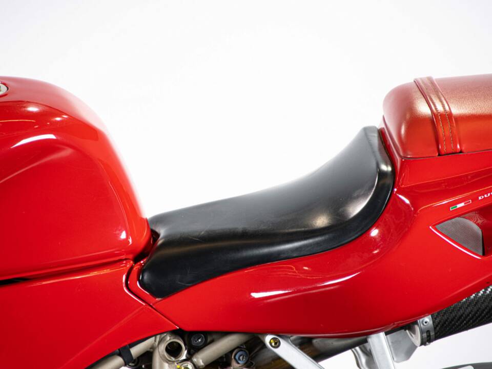Imagen 15/50 de Ducati 748 S (1996)