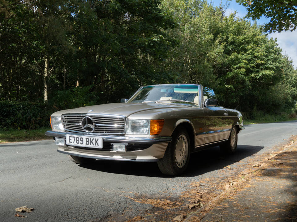 Image 3/18 de Mercedes-Benz 300 SL (1988)