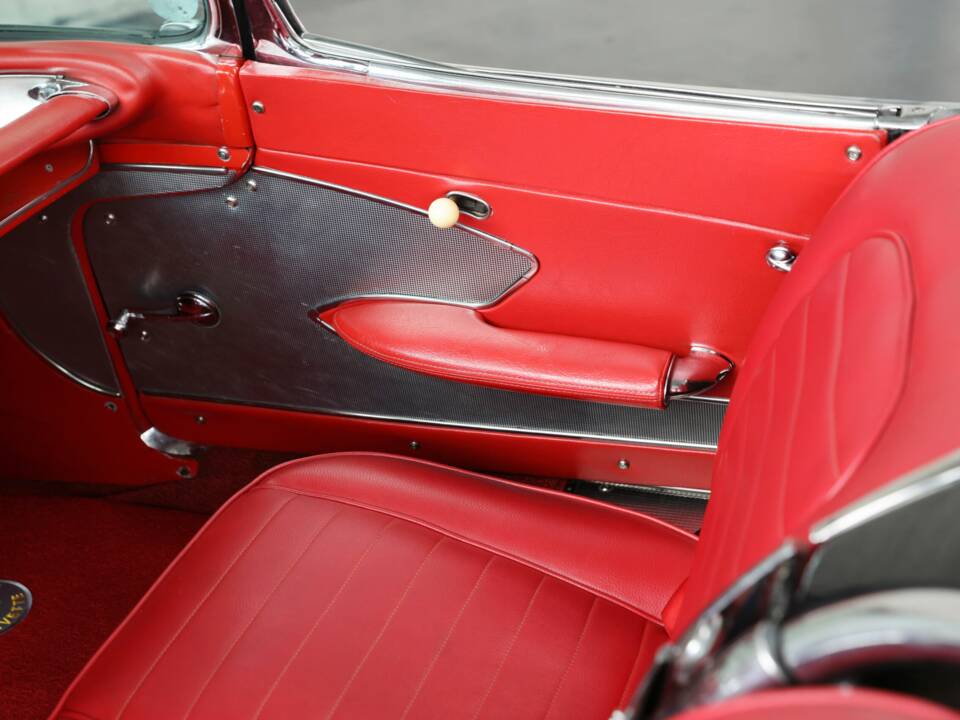 Image 36/50 de Chevrolet Corvette (1959)