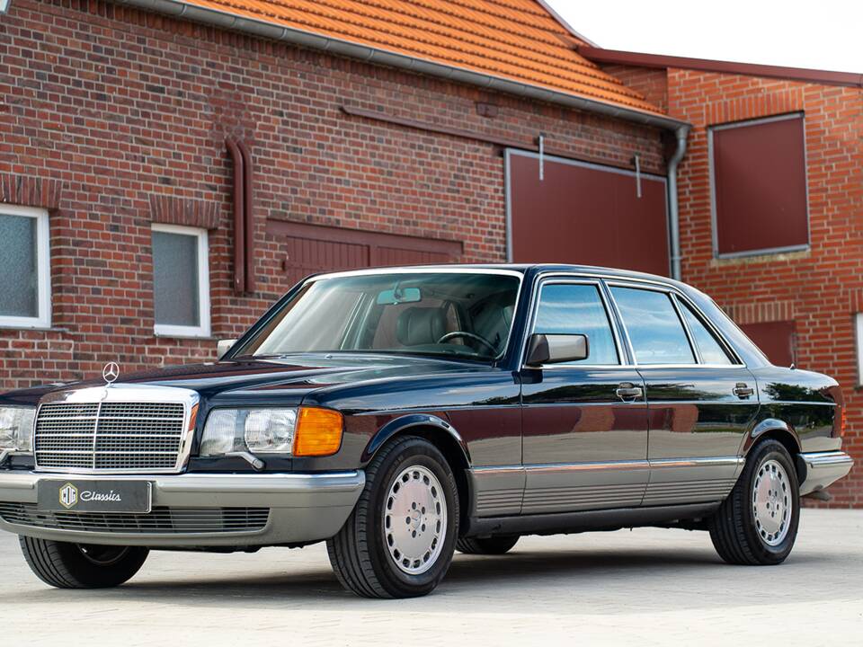 Image 10/72 de Mercedes-Benz 500 SEL (1984)