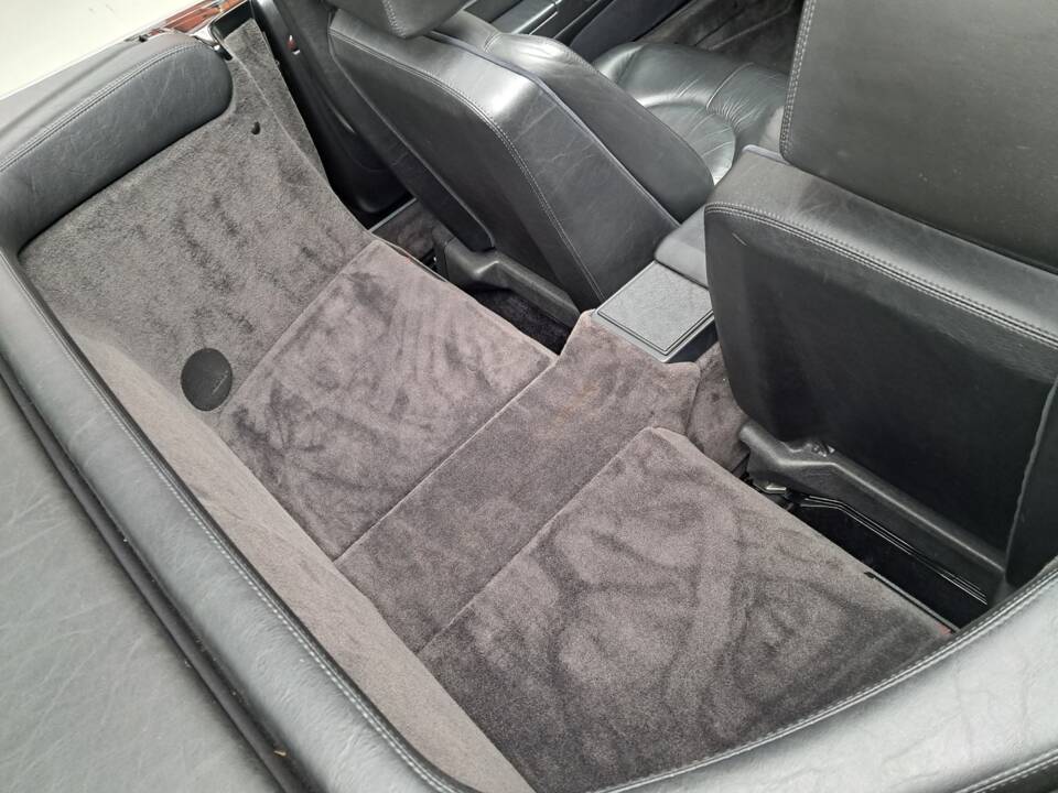 Image 11/50 of Mercedes-Benz SL 320 (1998)