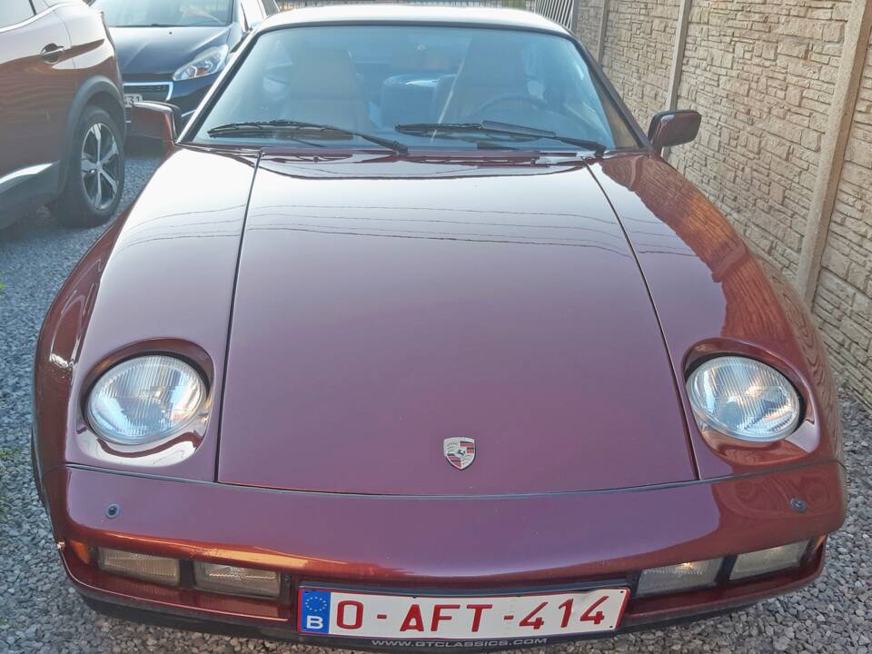 Image 1/15 of Porsche 928 S (1984)