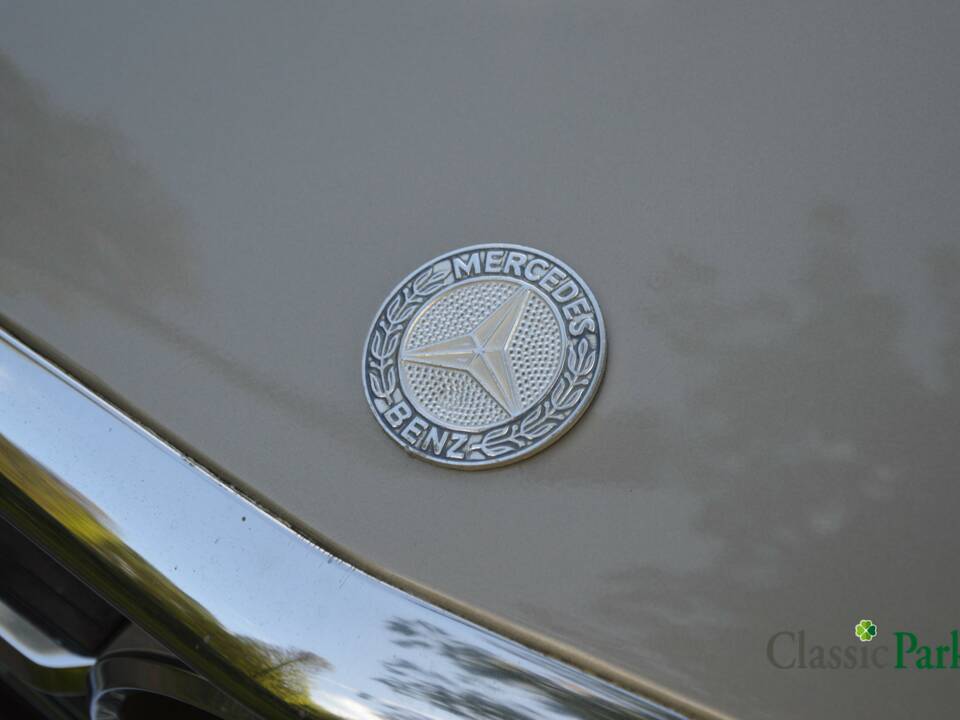 Image 45/47 de Mercedes-Benz 560 SL (1986)