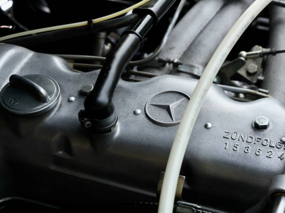 Bild 49/50 von Mercedes-Benz 280 SL (1970)