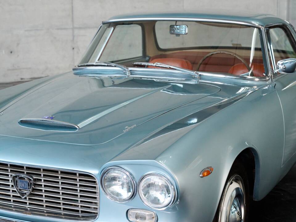 Bild 12/50 von Lancia Flaminia GT 2.5 3C Touring (1963)