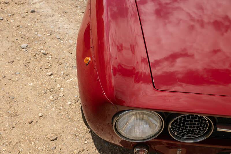 Image 26/50 de Alfa Romeo 1750 GT Veloce (1971)