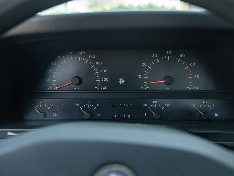 Image 44/50 of Alfa Romeo 164 2.0 (1990)