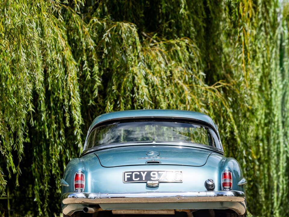 Bild 37/50 von Mercedes-Benz 190 SL (1961)