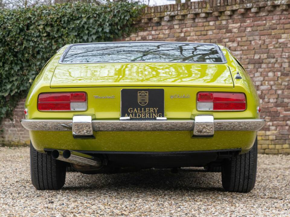 Image 7/50 of Maserati Ghibli (1970)