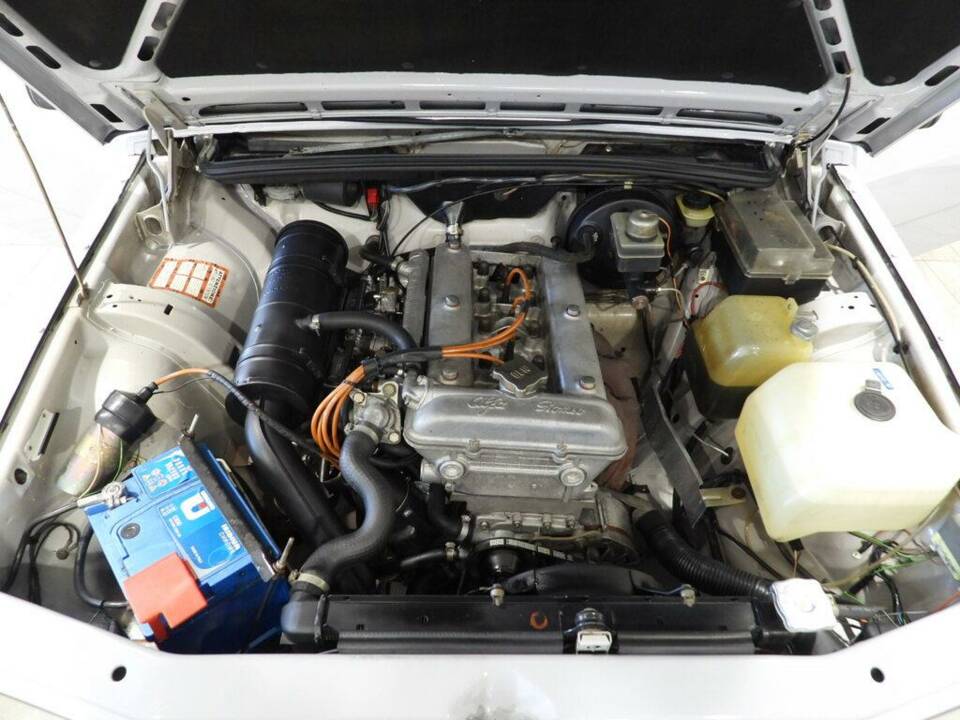Image 12/15 of Alfa Romeo Giulietta 1.8 (1980)