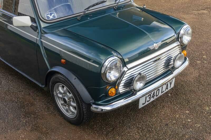 Image 9/50 de Rover Mini Cooper 1,3 (1991)