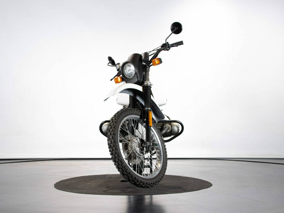 Immagine 3/50 di BMW R 80 G/S "Paris Dakar" (1986)