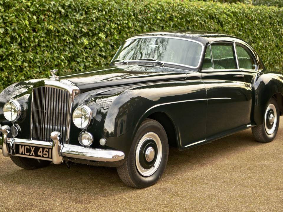 Image 10/50 of Bentley R-Type Continental (1954)