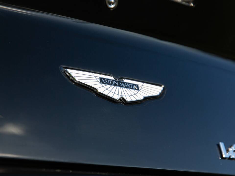 Bild 40/68 von Aston Martin V12 Vantage S (2018)