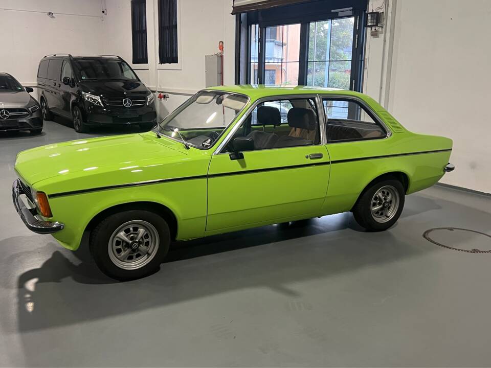 Image 2/11 of Opel Kadett 1,2 (1978)
