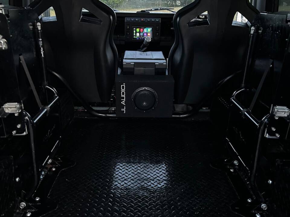 Image 37/62 de Land Rover Defender 90 (2003)