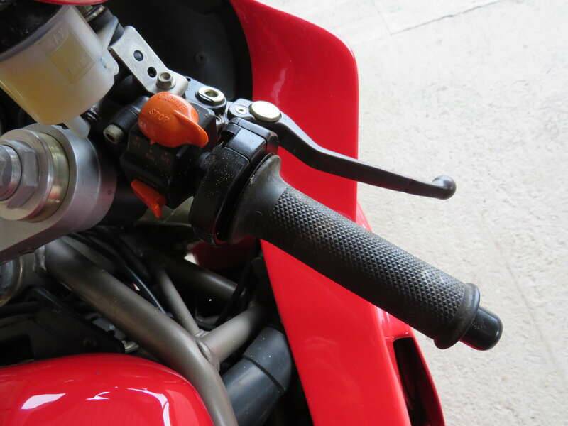 Immagine 14/38 di Ducati DUMMY (1994)