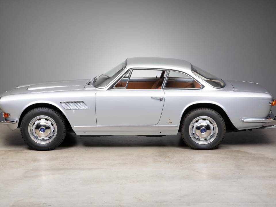 Bild 4/23 von Maserati 3500 GT Touring (1966)