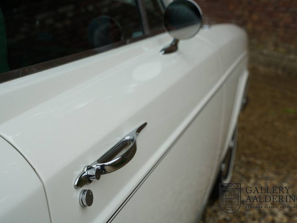 Image 10/50 of Rolls-Royce Corniche I (1972)