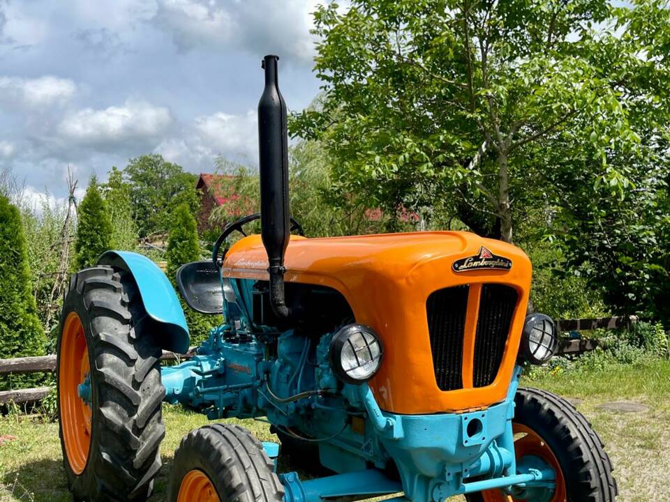 Image 46/52 of Lamborghini 2R (1965)