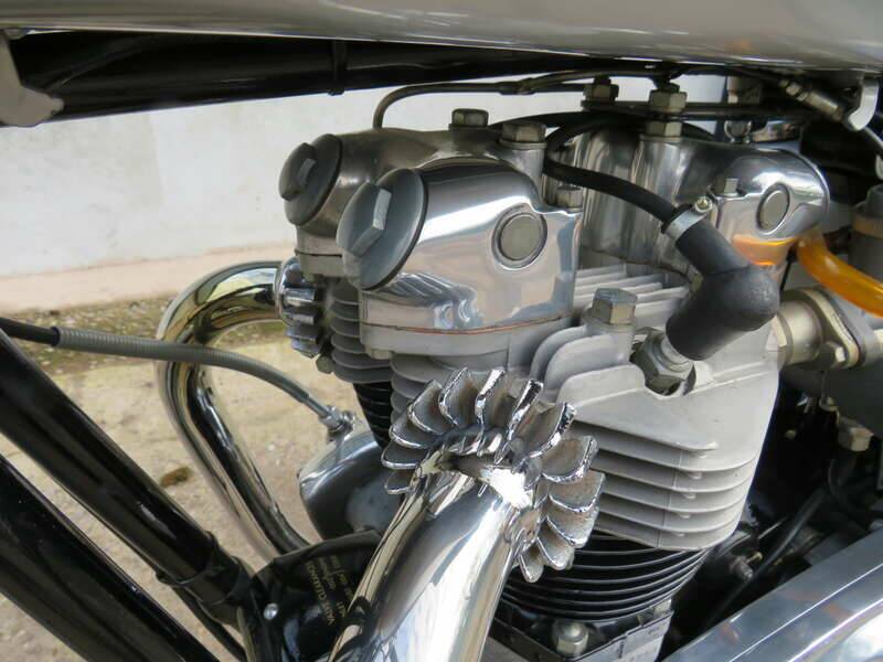 Bild 23/50 von Triumph T 120 Bonneville (1960)