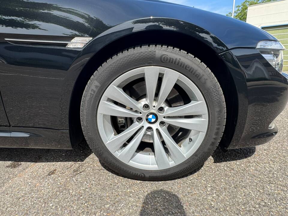 Bild 28/99 von BMW 650i (2007)