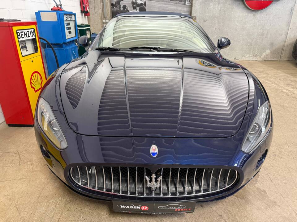 Bild 5/21 von Maserati GranCabrio Sport (2016)