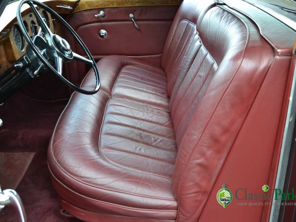 Bild 9/50 von Rolls-Royce Phantom V James Young (1964)