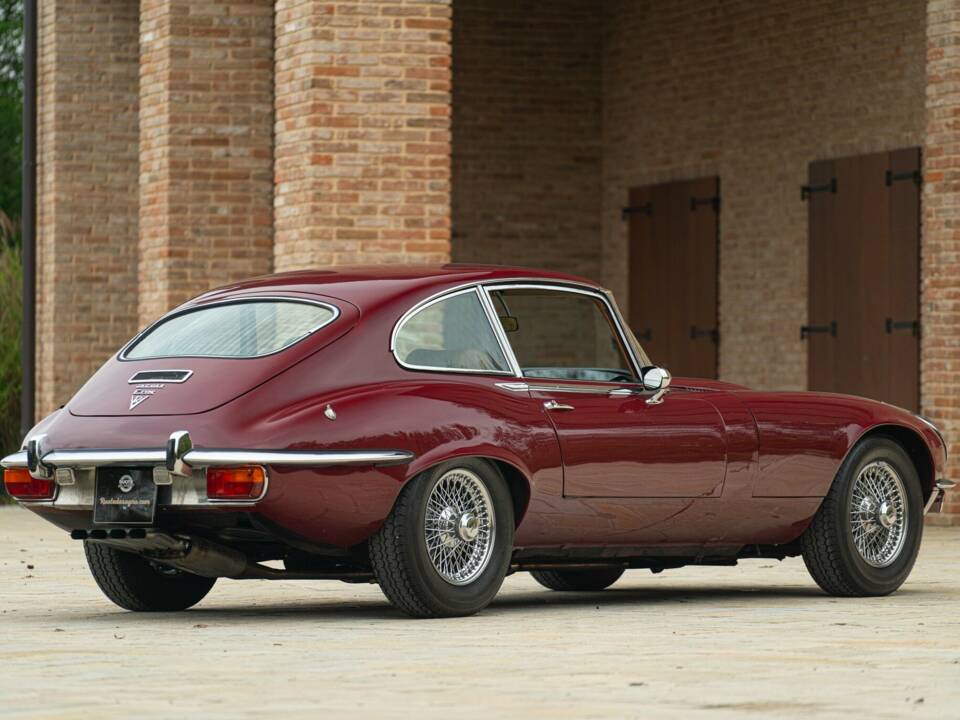 Afbeelding 16/50 van Jaguar E-Type V12 (2+2) (1972)