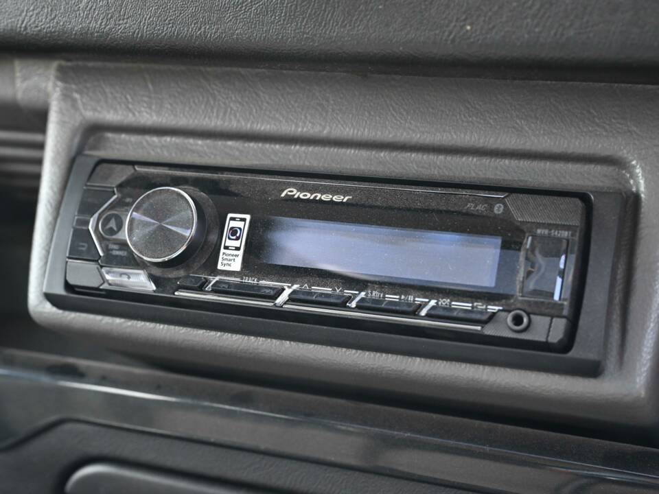 Image 18/50 of Land Rover Defender 110 300Tdi (1998)