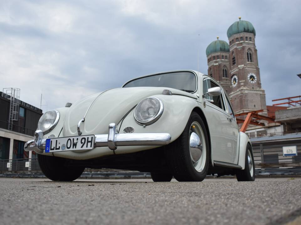 Bild 26/56 von Volkswagen Käfer 1300 (1968)