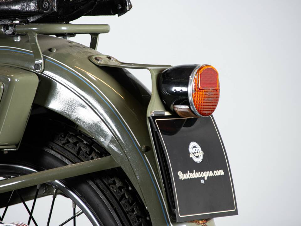 Image 9/50 of Moto Guzzi DUMMY (1963)