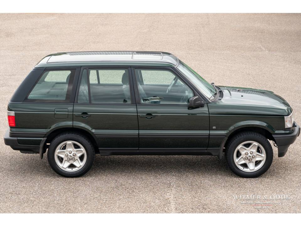 Image 2/26 of Land Rover Range Rover 4.6 HSE (2000)