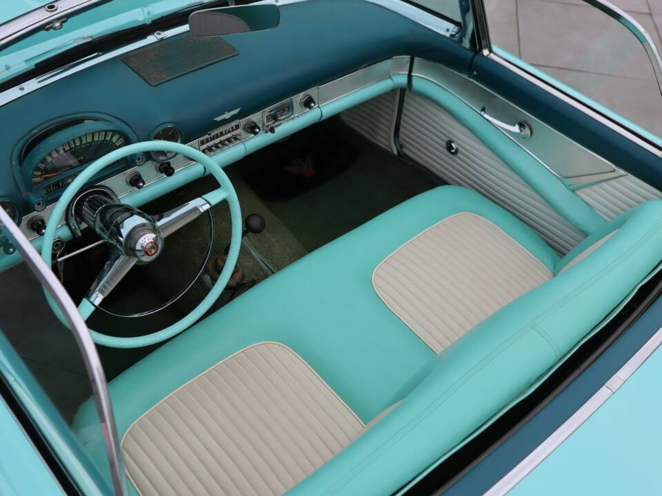 Bild 6/50 von Ford Thunderbird (1955)