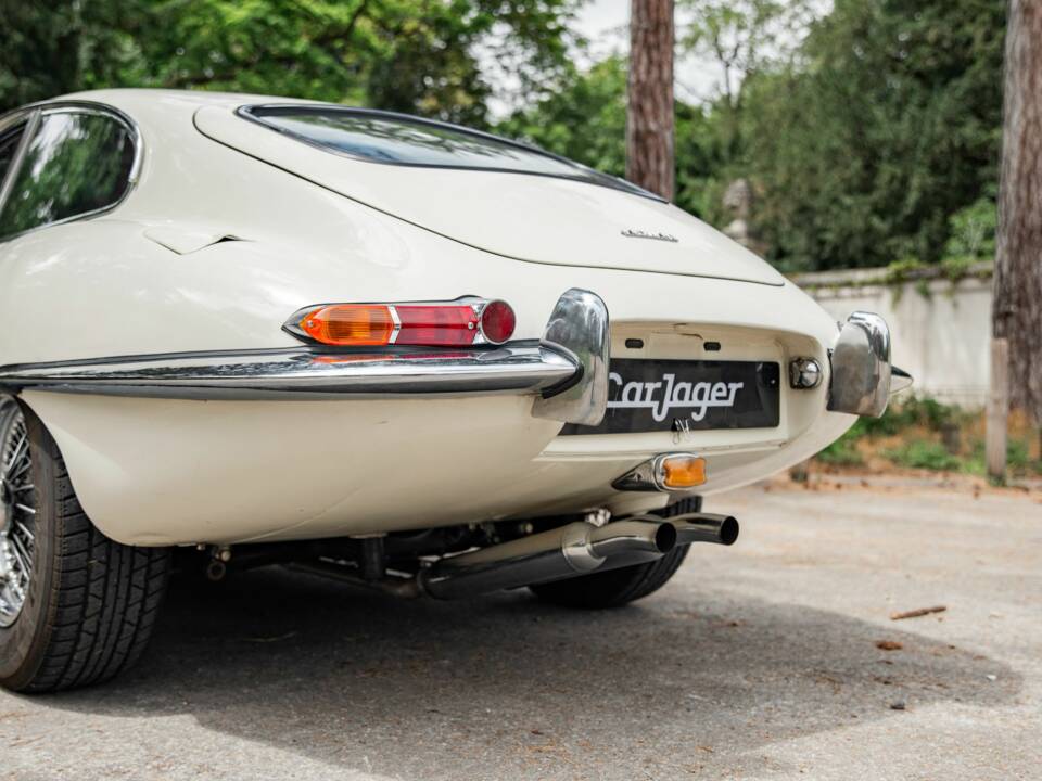 Image 21/50 de Jaguar Type E 3.8 (1963)