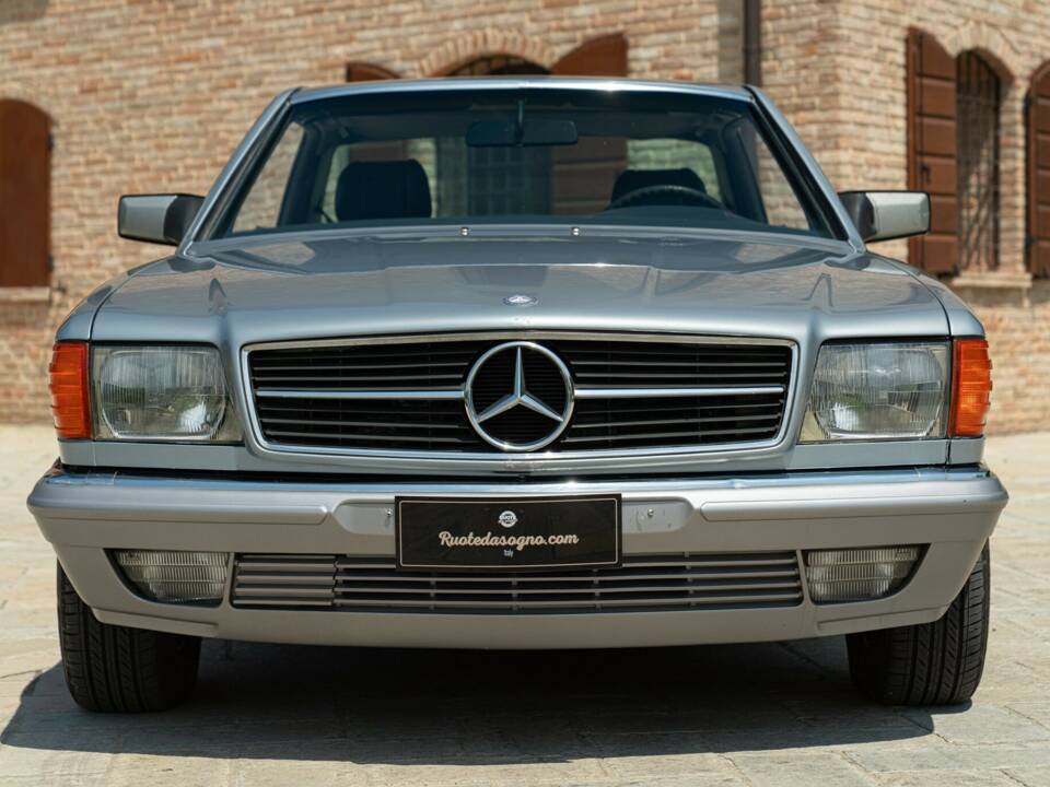 Obraz 3/50 pojazdu Mercedes-Benz 380 SEC (1982)
