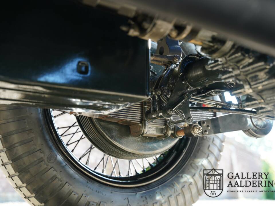 Image 26/50 of Bentley 3 1/2 Litre (1935)