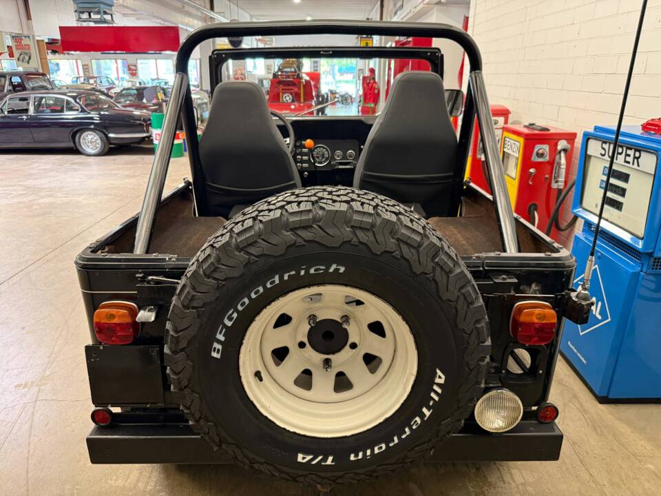 Image 13/16 de Jeep CJ-7 (1980)